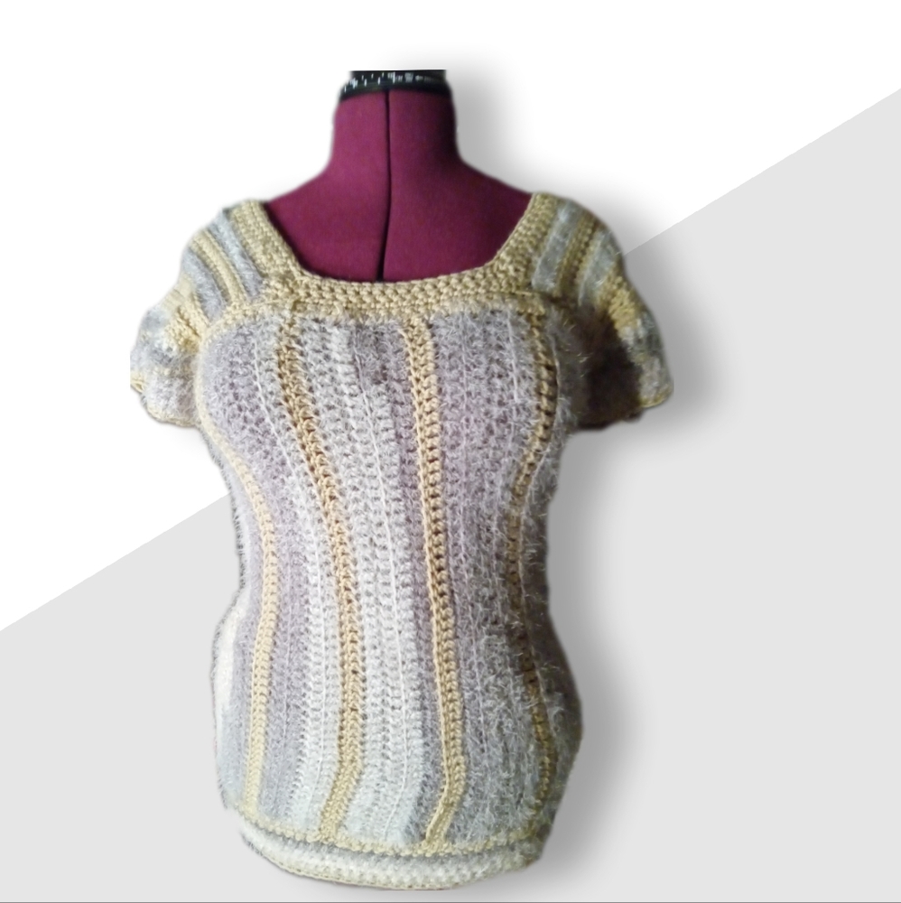 Short sleeved faux mohair sweater grey and  tan